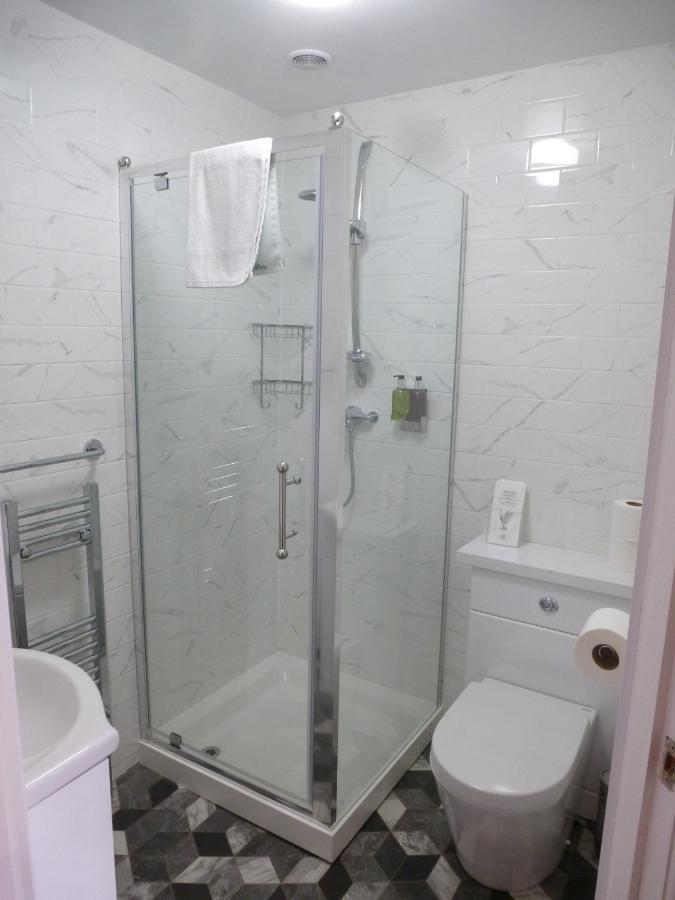 The Kenmore Guest House Ландъндо Екстериор снимка