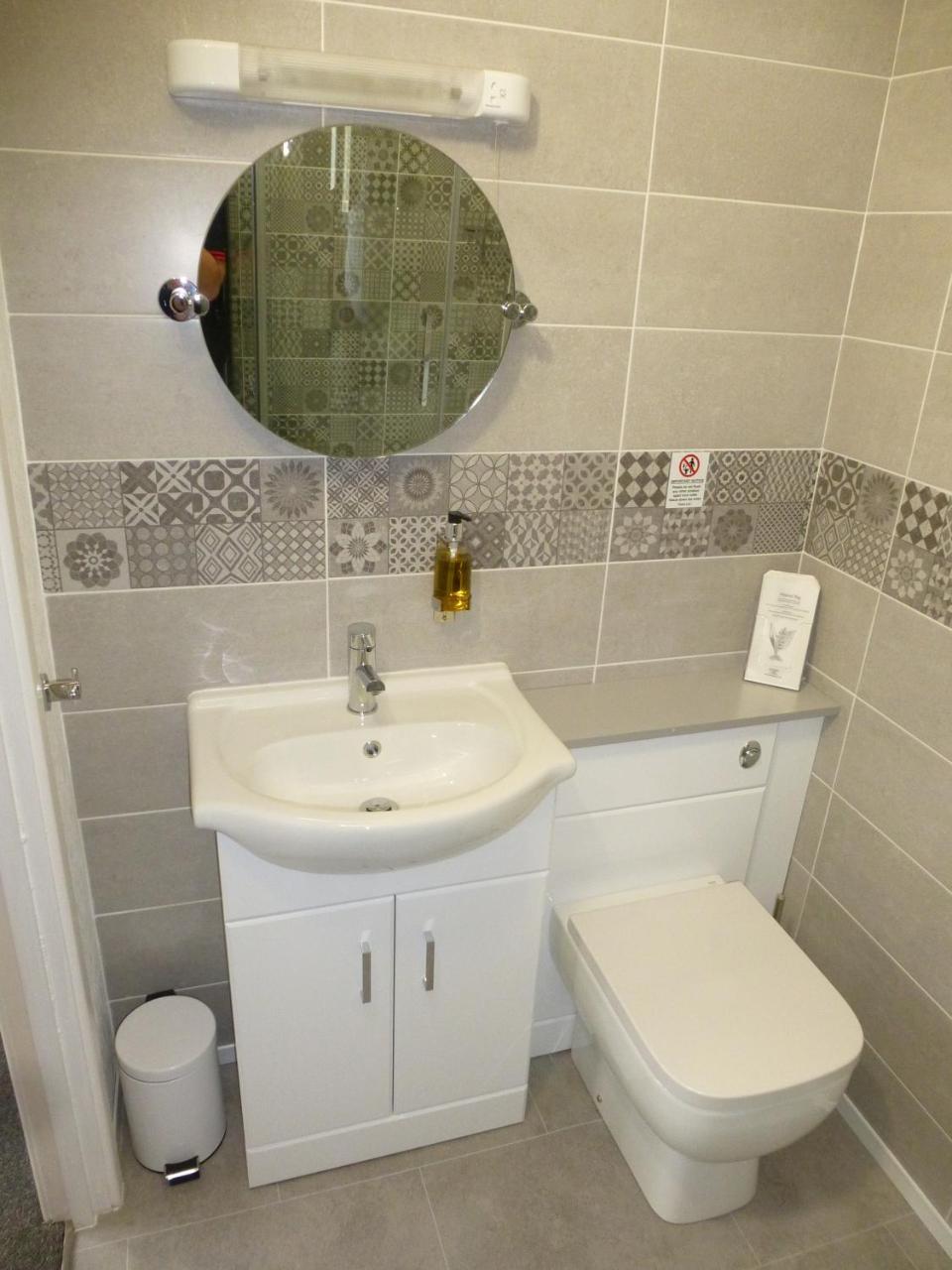 The Kenmore Guest House Ландъндо Екстериор снимка
